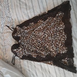 Leopard lingerie